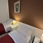 Resort Number One Harrysclass Venedig