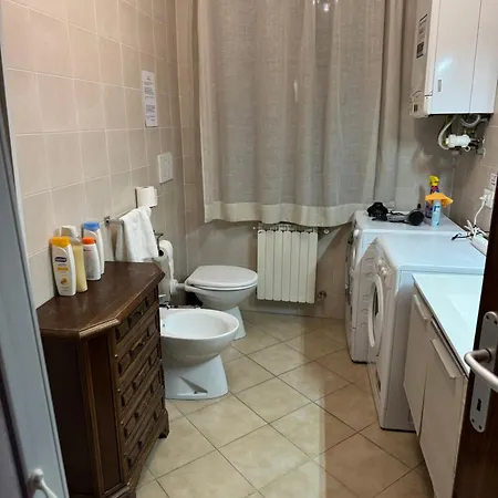 Number One Harrysclass Resort Venice